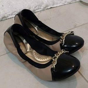 Dexflex Comfort 2-Tone Gold Chain Sandals